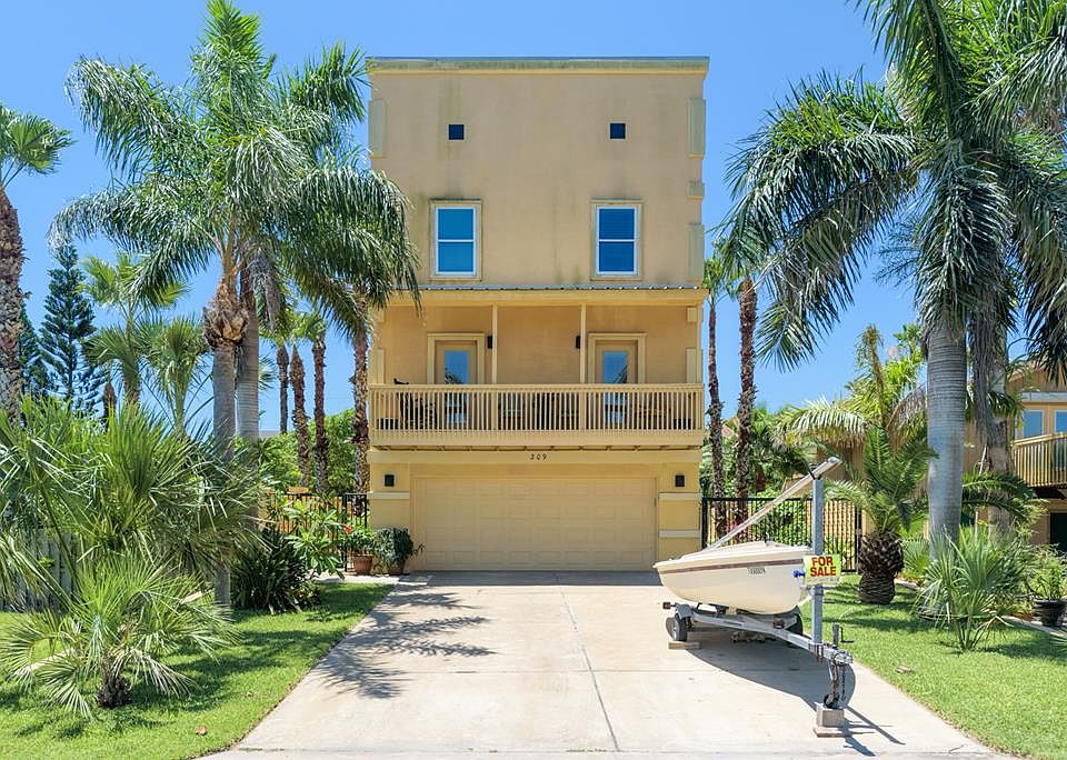 1st image of 209 W Carolyn Dr