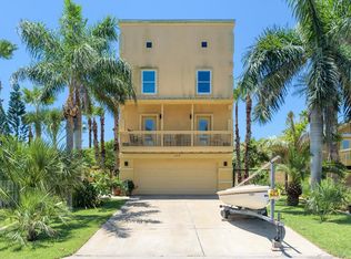 209 W Carolyn Dr, South Padre Island, TX 78597