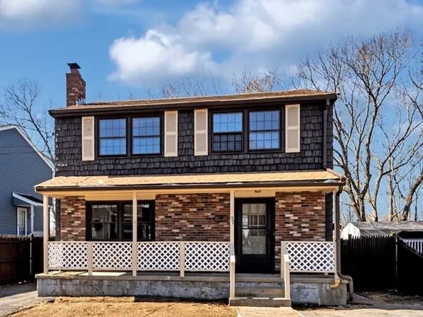 37 New Haven St, West Roxbury, MA 02132