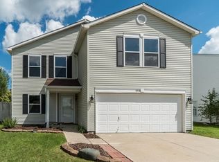 8212 S Quarter Moon Dr, Pendleton, IN