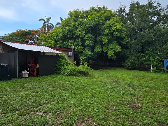 3rd image of 759 S Biscayne River Dr Unit I
