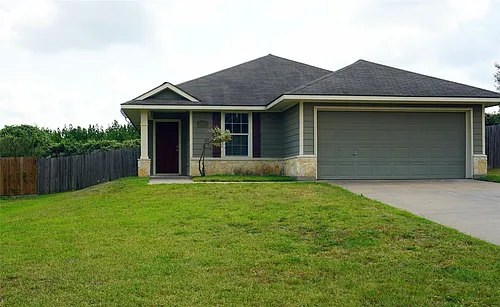 1810 Stephanie St Photo 1