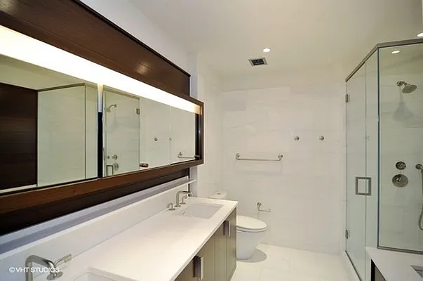 Rented by Manhattan Miami Real Estate | media 25