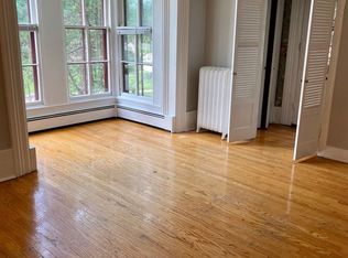 19 College Ave NE #2, Grand Rapids, MI 49503