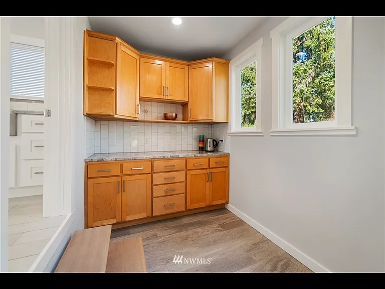10924 SE 304th St — Photo 6