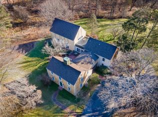 575 Hulls Farm Rd, Fairfield, CT 06824