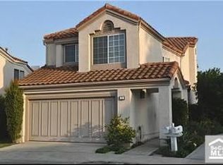 2 Del Azul, Irvine, CA 92614