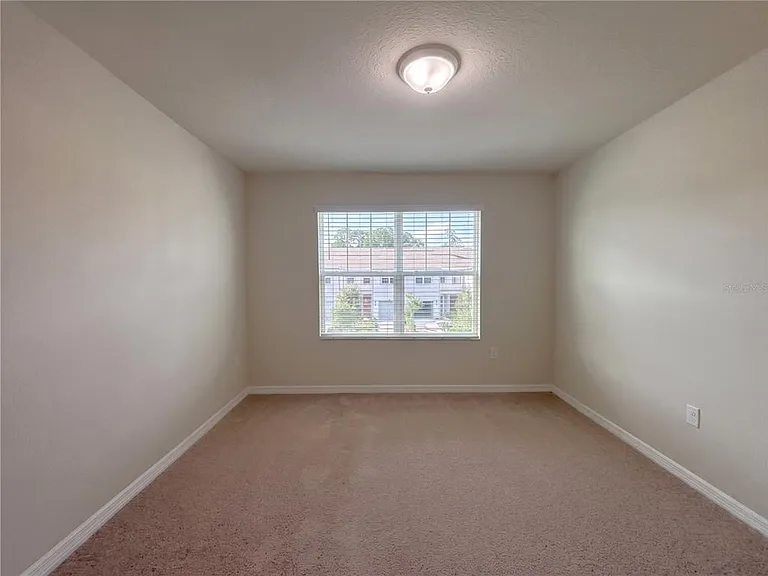 4556 Sparkling Shell Ave — Photo 10