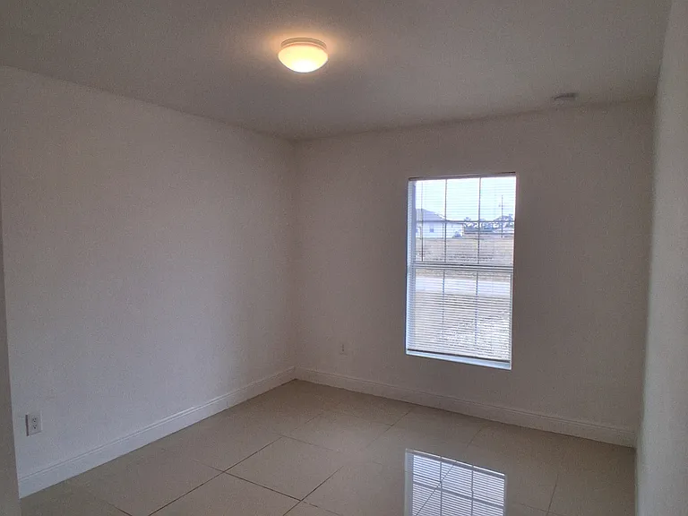 9007 Meadow Cir — Photo 17