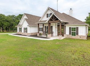 111 Amanda Ct, Boyd, TX 76023