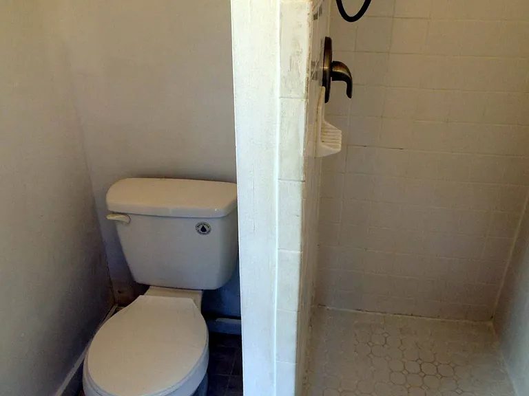 Stony Hollow Dr — Photo 12