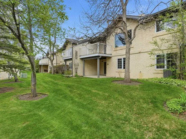 29 N Edenwold Grn NW, Calgary, AB T3A 5B8