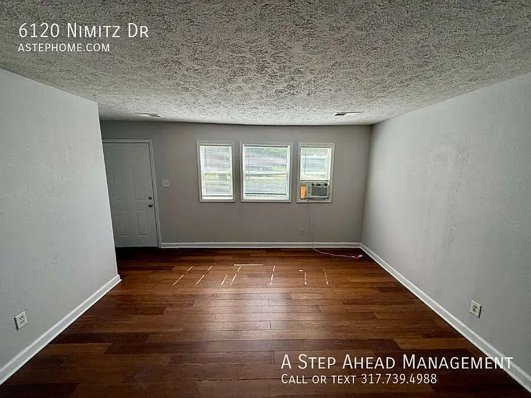 6120 Nimitz Dr — Photo 2