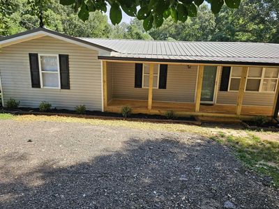 11 E Magnolia Dr, Newnan, GA, 30263