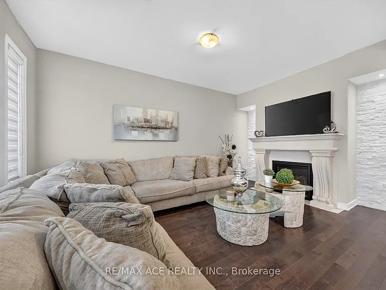 10 Andreeta Dr #MAIN — Photo 15
