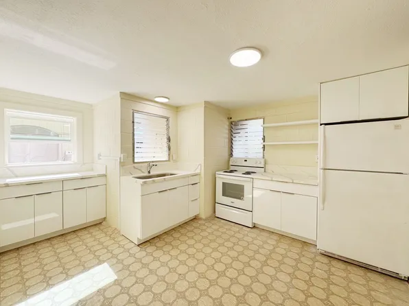 2728A Rooke Ave #D, Honolulu, HI 96817