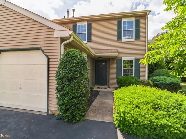 653 Tomlinson Ln #653, Morrisville, PA 19067