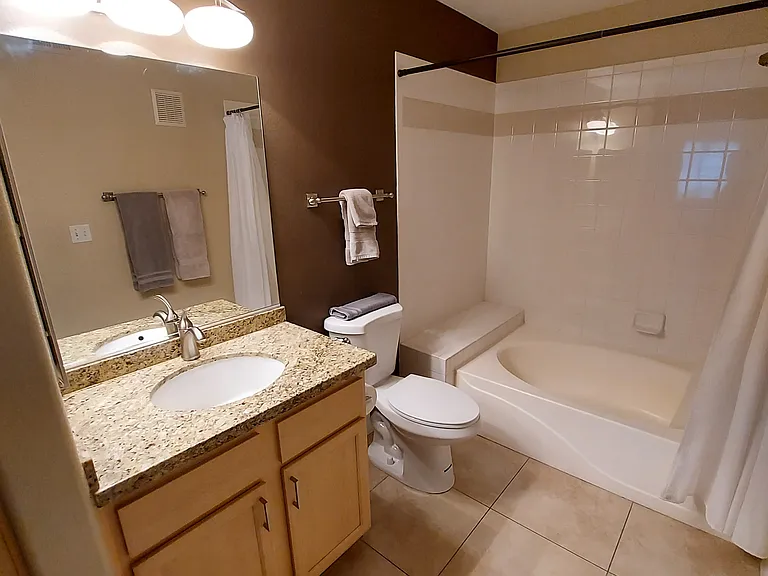 950 Seven Hills Dr — Photo 10