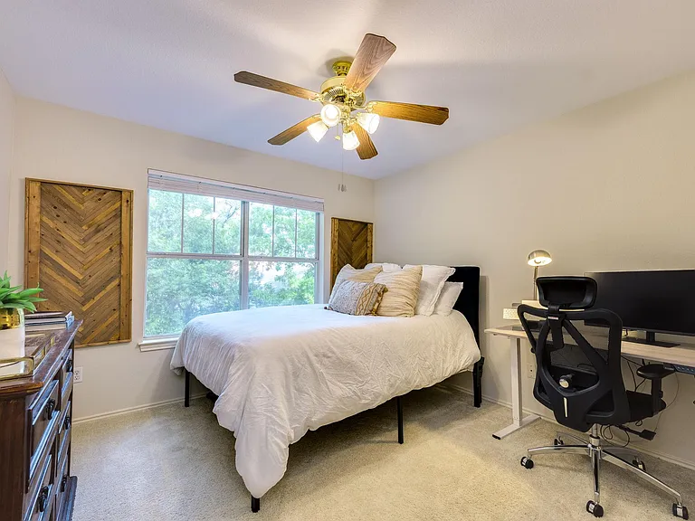 4501 Whispering Valley Dr #3 — Photo 29