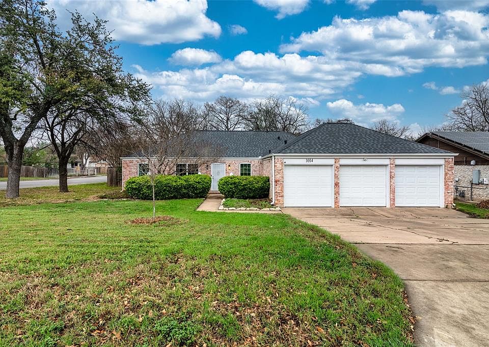 1st image of 1014 Little Elm Park