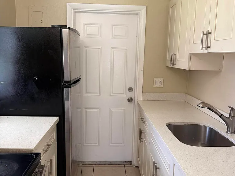 1436 NW 3rd Ct #1 — Photo 7
