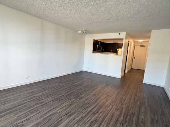 550-570 W Monroe St #4-4712