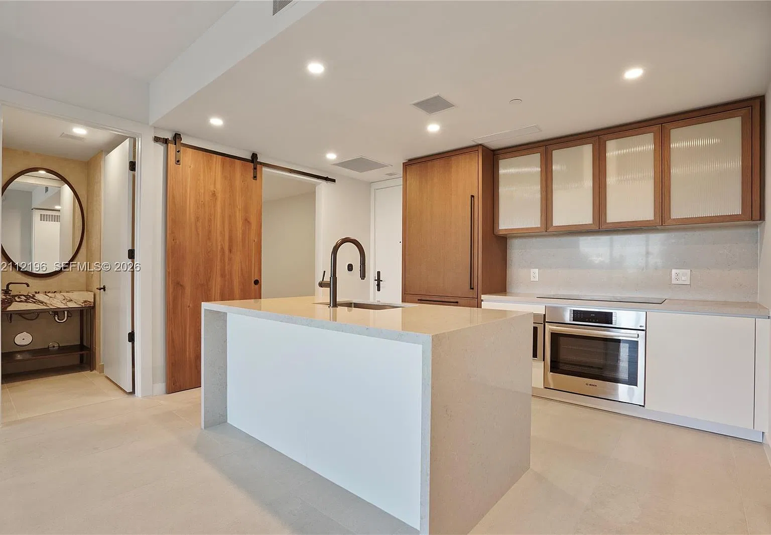 2200 Brickell — Photo 3