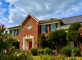 13504 Deerbrook Dr, Potomac, MD 20854