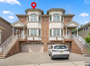 221B 4th Street, Palisades Park, NJ 07650