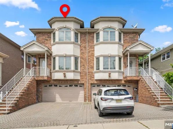 221B 4th Street, Palisades Park, NJ 07650