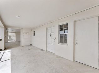 2661 S Course Dr APT 805, Pompano Beach, FL 33069