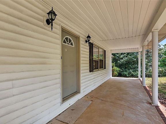 3rd image of 3982 Pool Rd