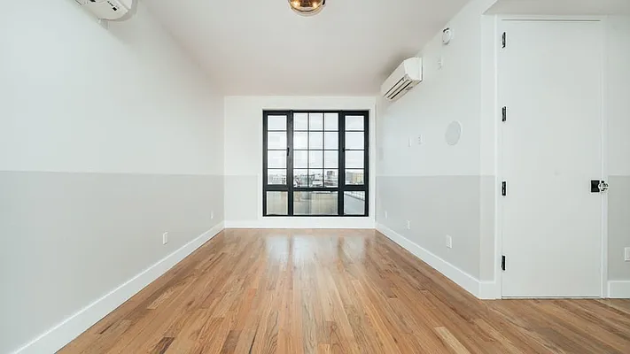 Rented by Nooklyn NYC LLC | media 71
