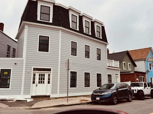 804 Saratoga St #1, Boston, MA 02128