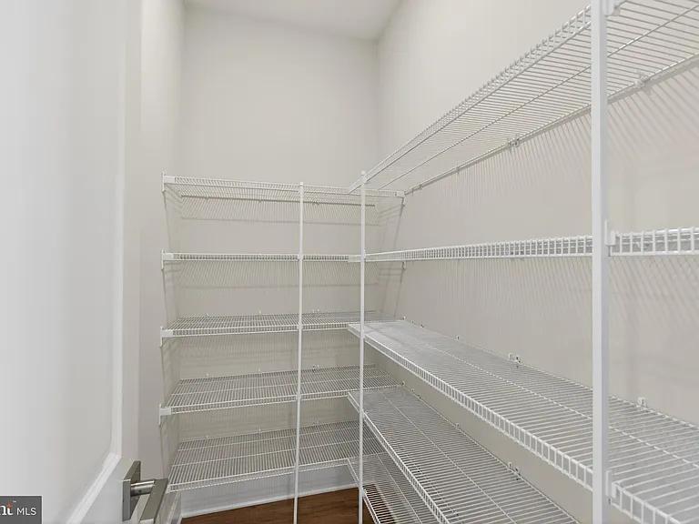 2507 Light St — Photo 29