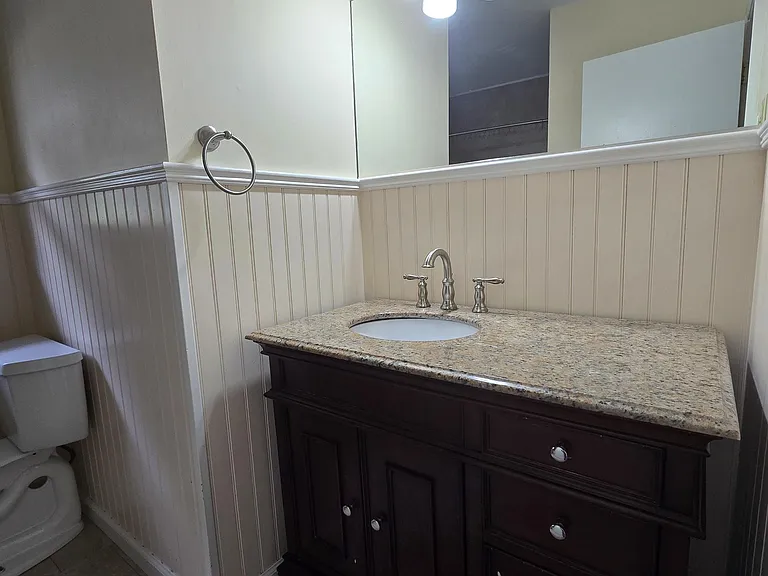 208 Caldwell Dr — Photo 7