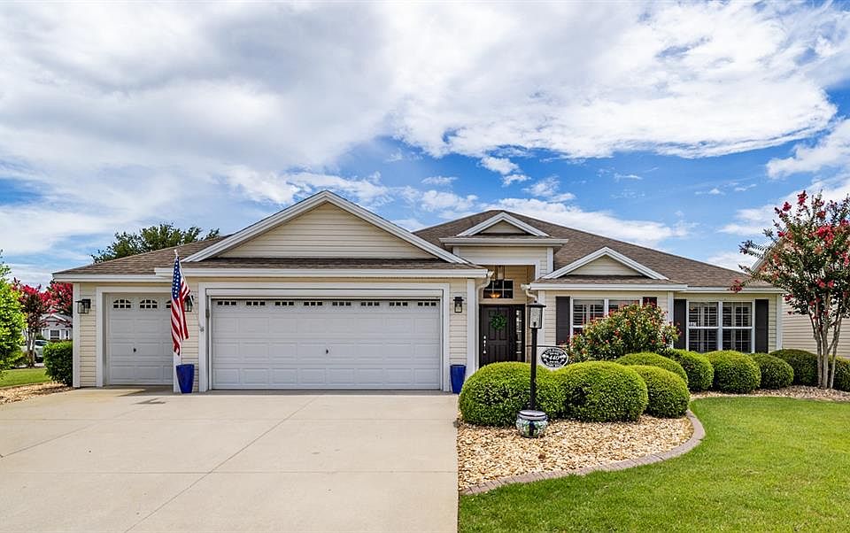 1st image of 440 AINSWORTH CIRCLE
