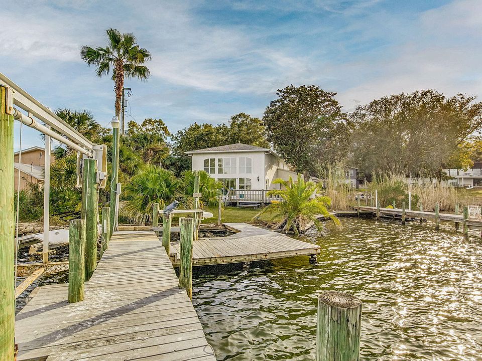 1st image of 238 S Bayshore Dr