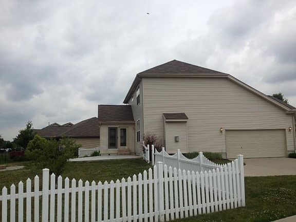 2nd image of 1703 Hedgestone Dr