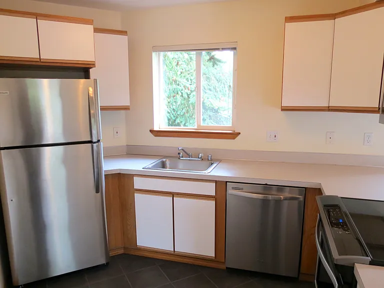 15101 Admiralty Way #201 — Photo 7