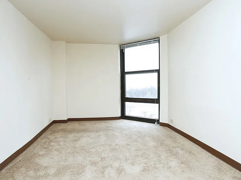 Apartment Bedroom