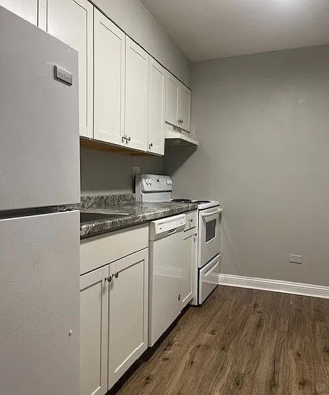3005 Mid Dale Ln — Photo 2