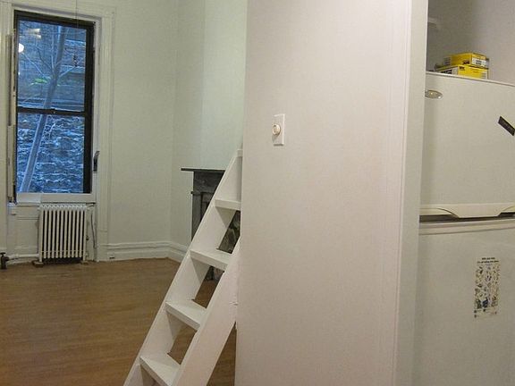 5th image of 752 9th Ave APT 1RS