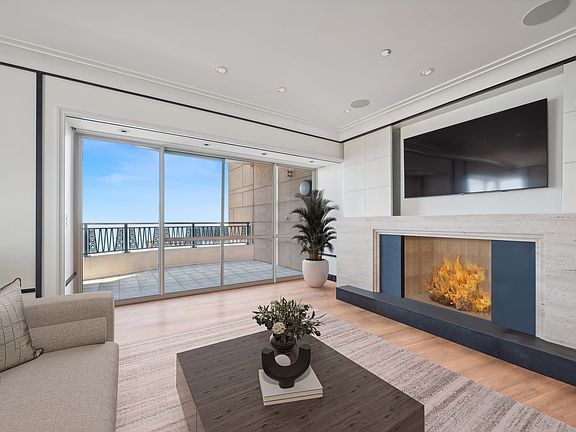 2nd image of 800 N Michigan Ave APT 3902