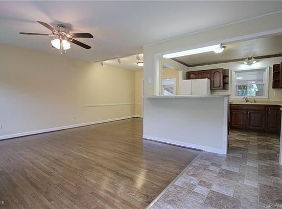 3rd image of 6631 Somersworth Dr