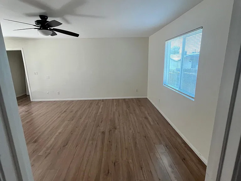 6814 Waite Dr — Photo 37