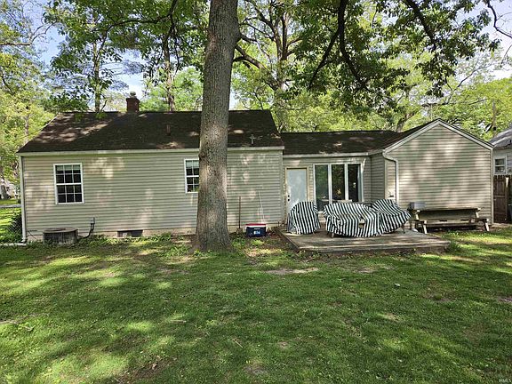 3rd image of 55393 Butternut Rd