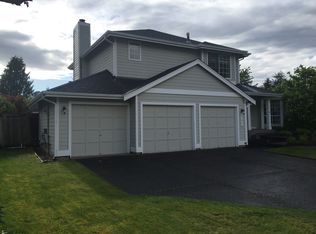 27921 215th Pl SE, Maple Valley, WA 98038
