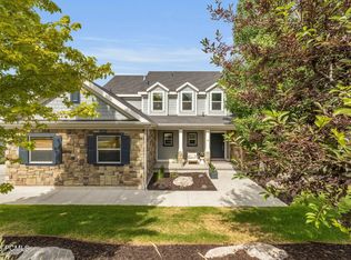 504 S Lindsay Spring Rd, Heber, UT 84032