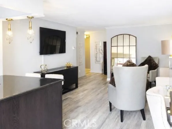 10747 Wilshire Blvd APT 1305, Los Angeles, CA 90024